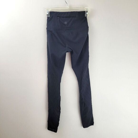 ATHLETA bundle of 2 XXS leggings - Picture 13 of 16
